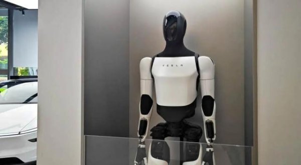 中金策略 特斯拉未来重心转向AI